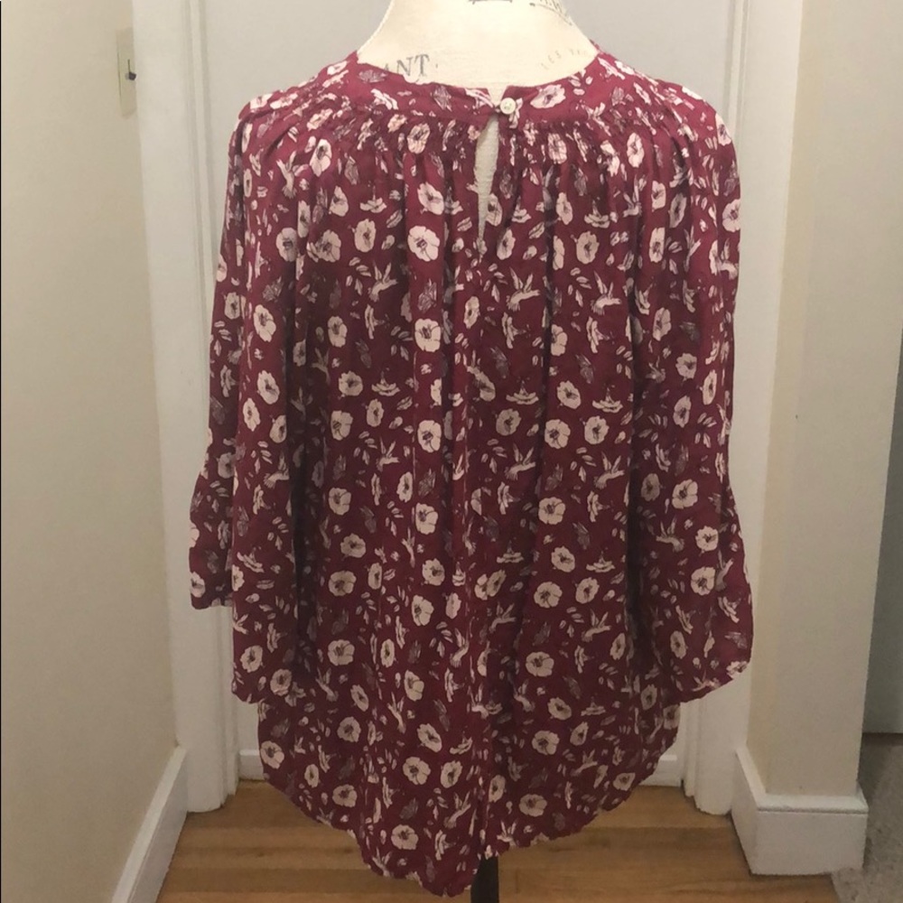 Gap Floral top